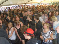 Ska-Fans beim Treibsand open air in Lübeck